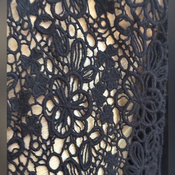 Sunset Rd black cotton knit sweater - Picture 2 of 9